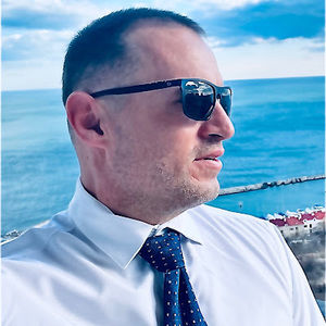 Meet your Posher, Meni